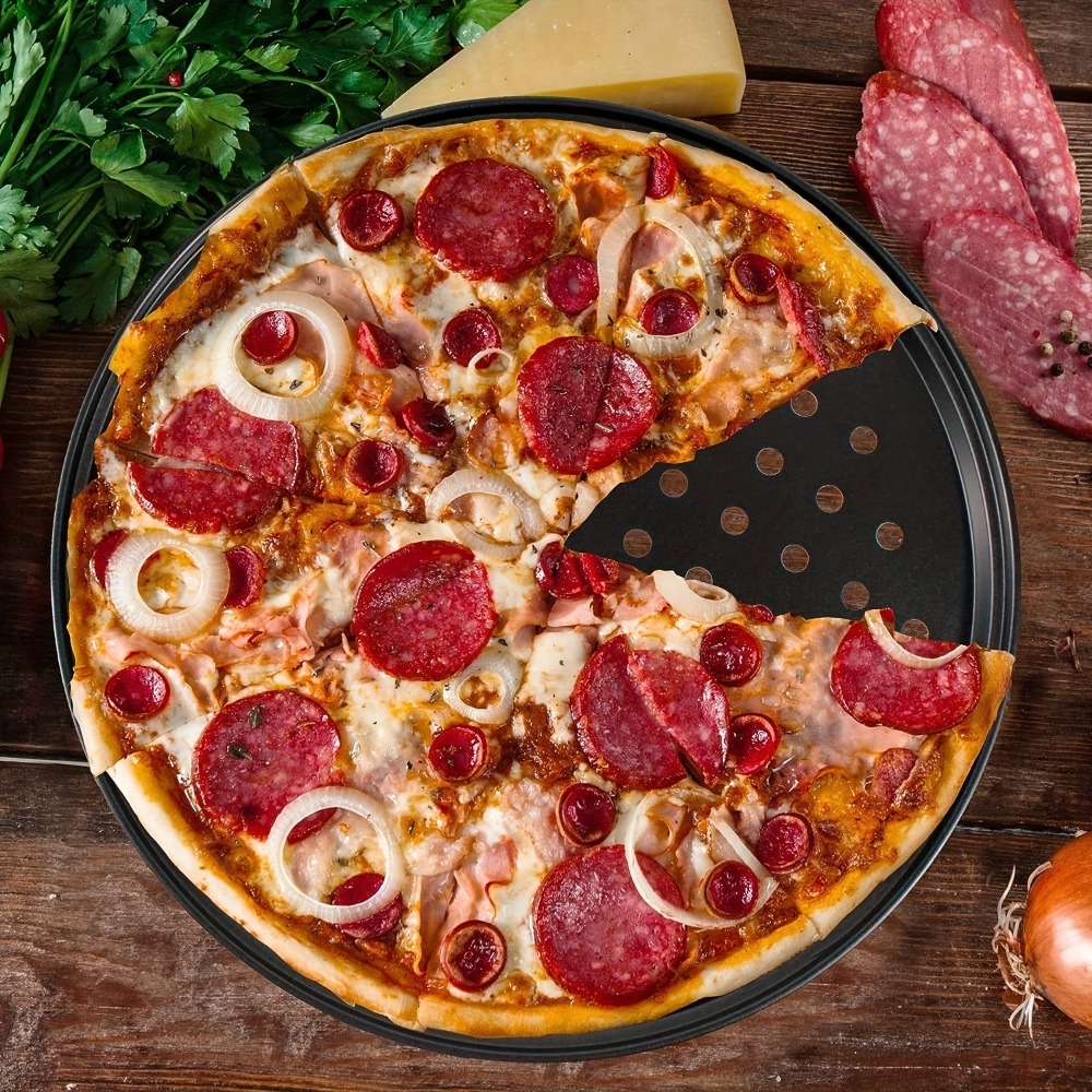 Geperforeerde pizzapan van koo - Pizza Stone Baking recensie en prijs